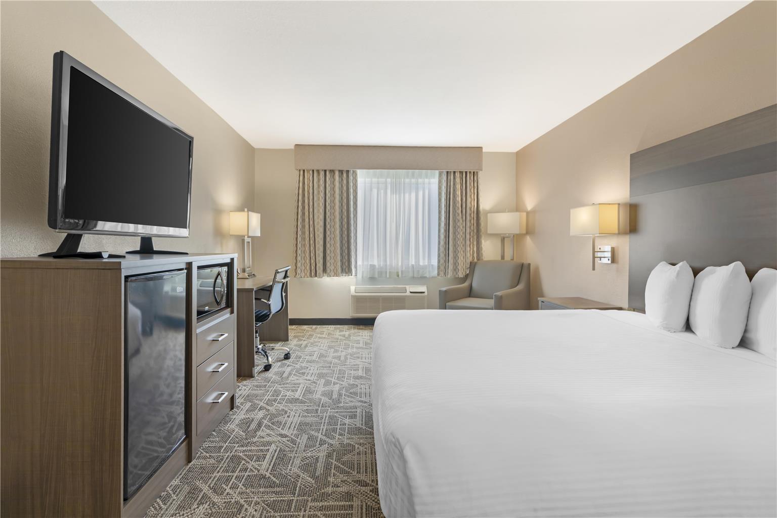 Best Western Kettleman City Inn & Suites Image