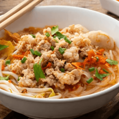 E18-Tom Yum Noodle Soup