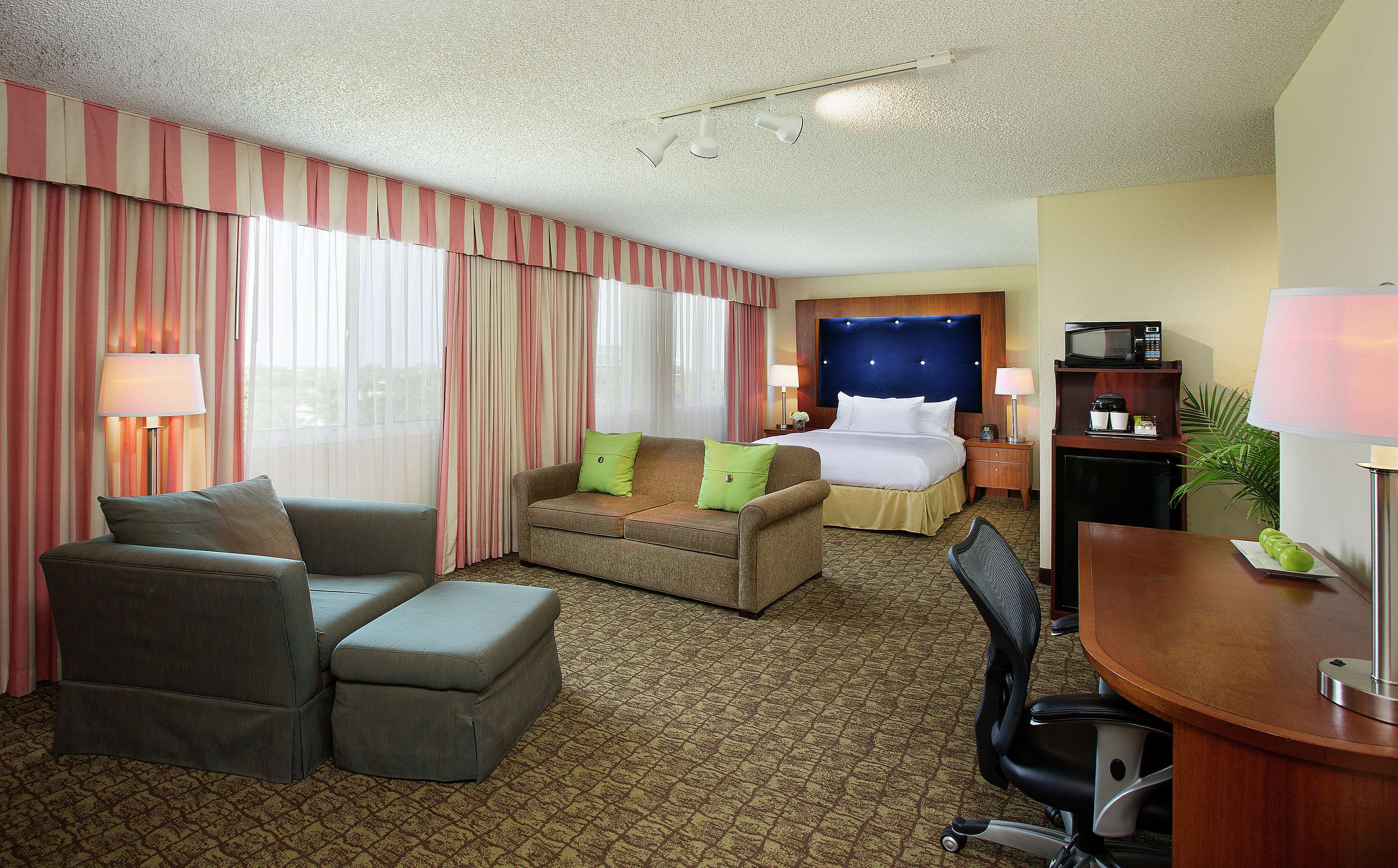 DoubleTree by Hilton Hotel Deerfield Beach - Boca Raton Photo