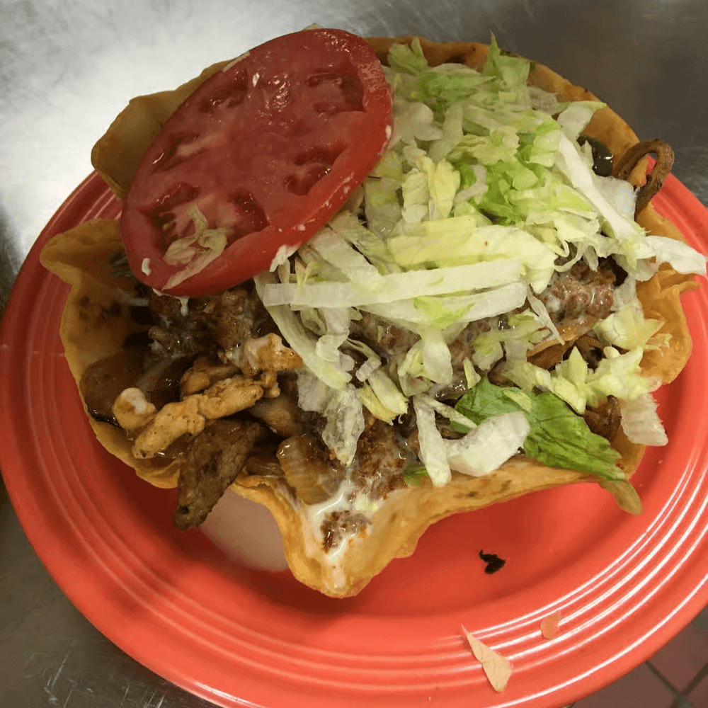 La Carreta Salad