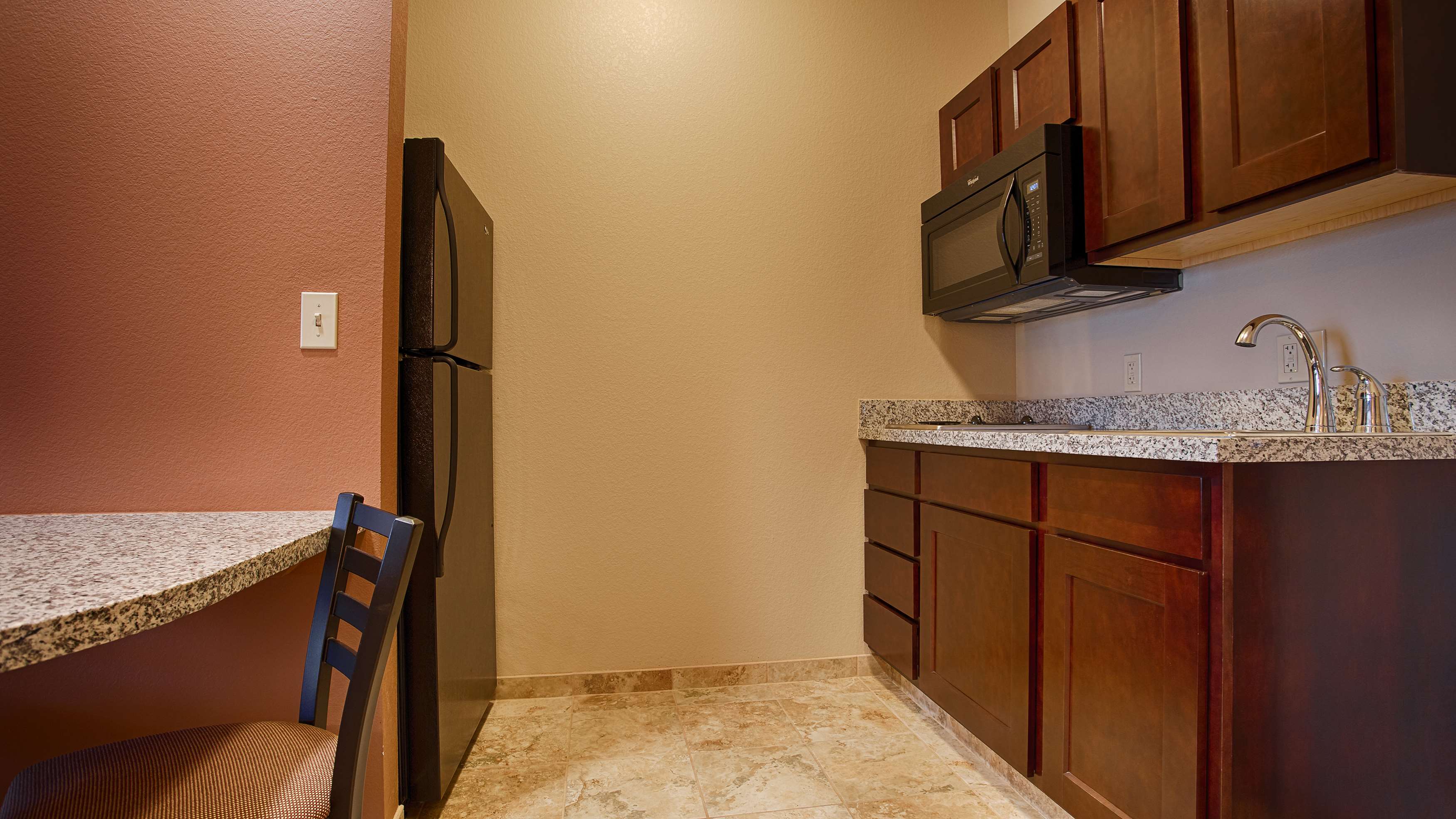 Guest Room Kitchenette