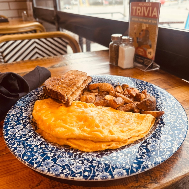 CHEESE OMELETTE