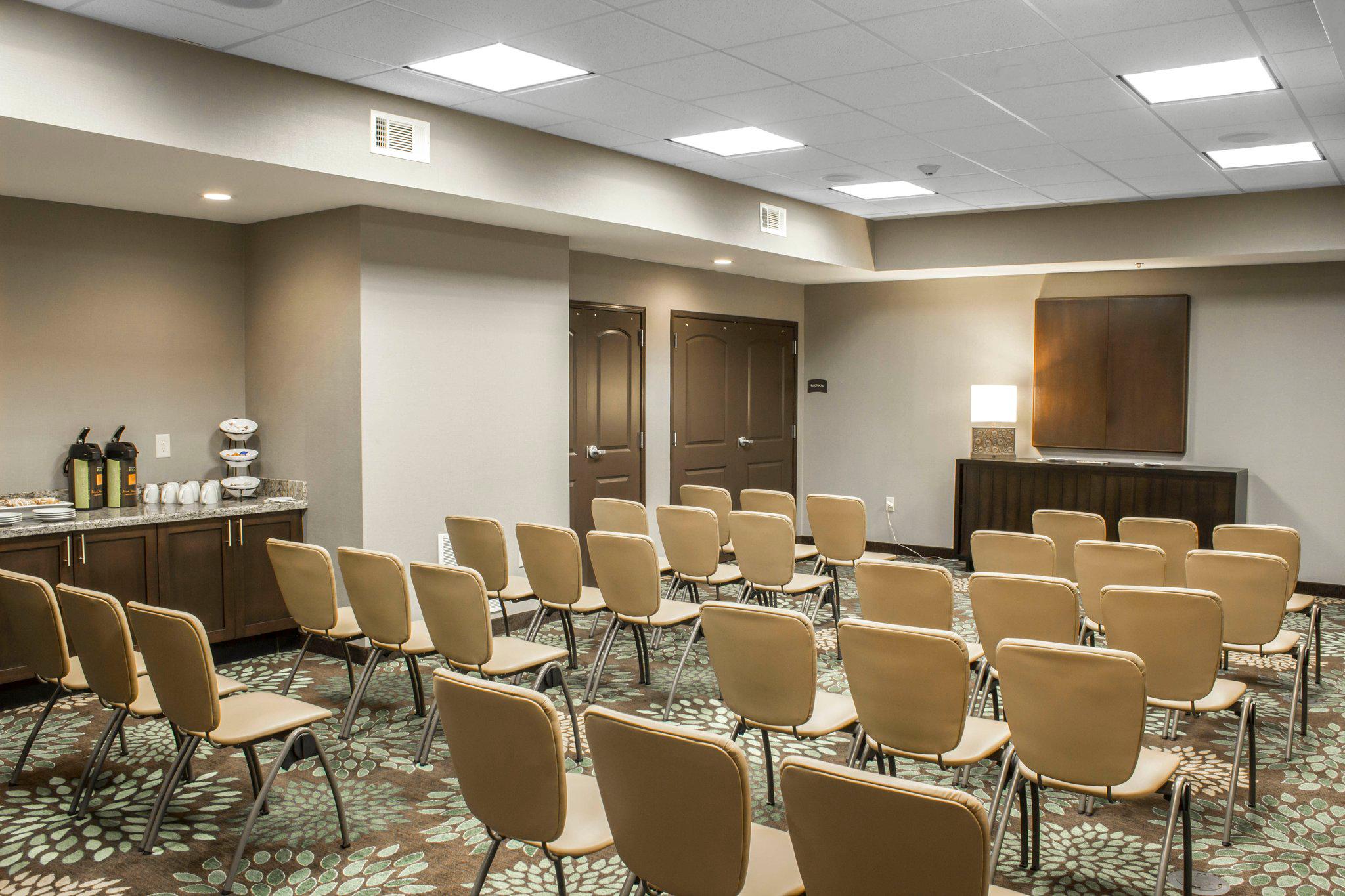 Staybridge Suites Jacksonville-Camp Lejeune Area Photo