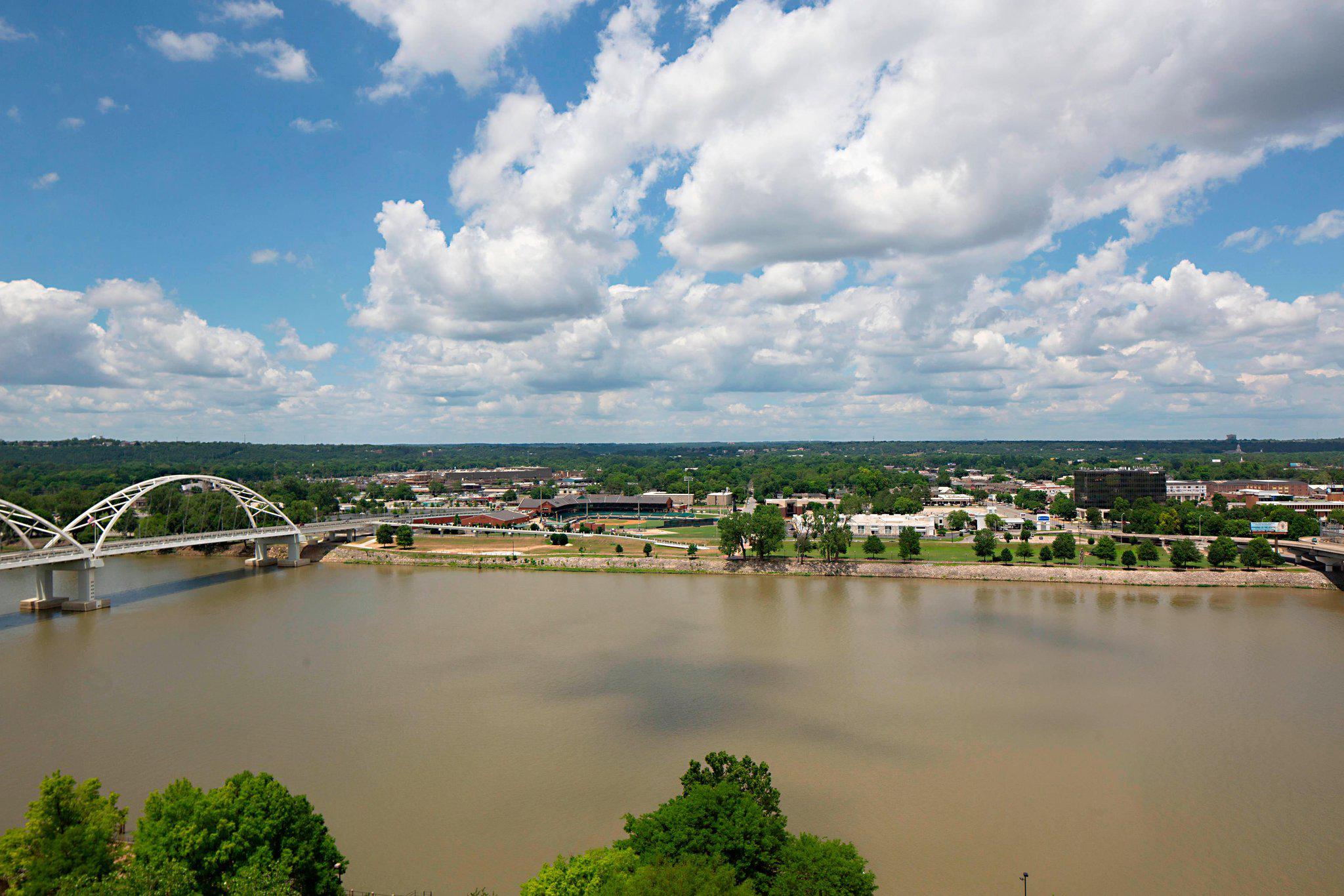 Little Rock Marriott Photo