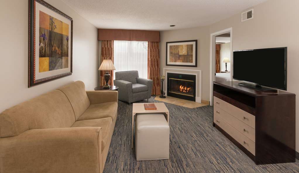 Homewood Suites by Hilton Chicago - Schaumburg Image