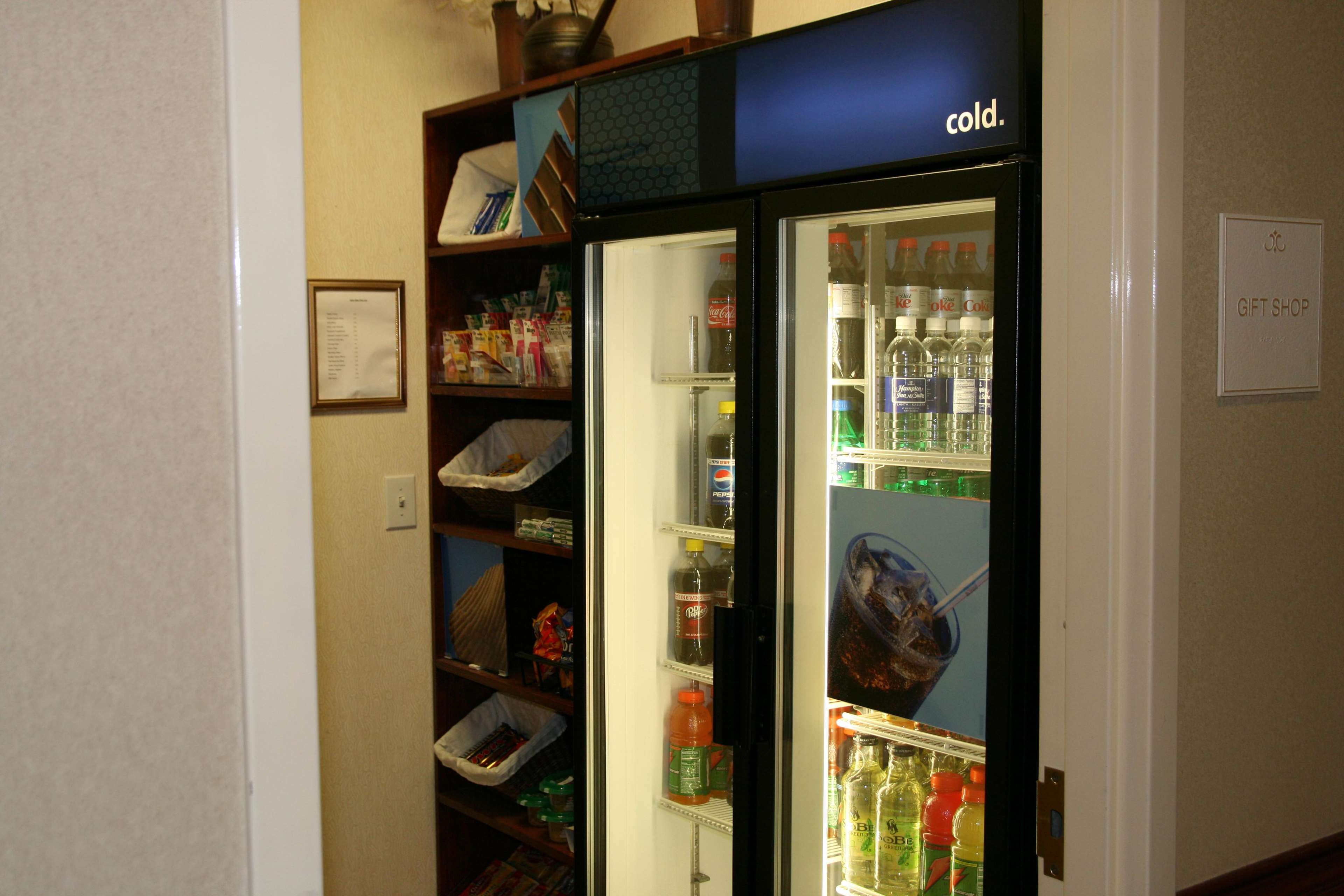 Hampton Inn & Suites Atlanta-Galleria Photo