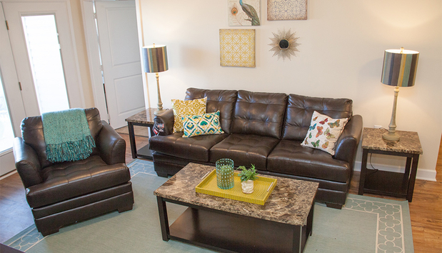 Images Campus View Apartments