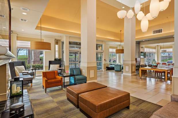 Images Hilton Garden Inn Overland Park