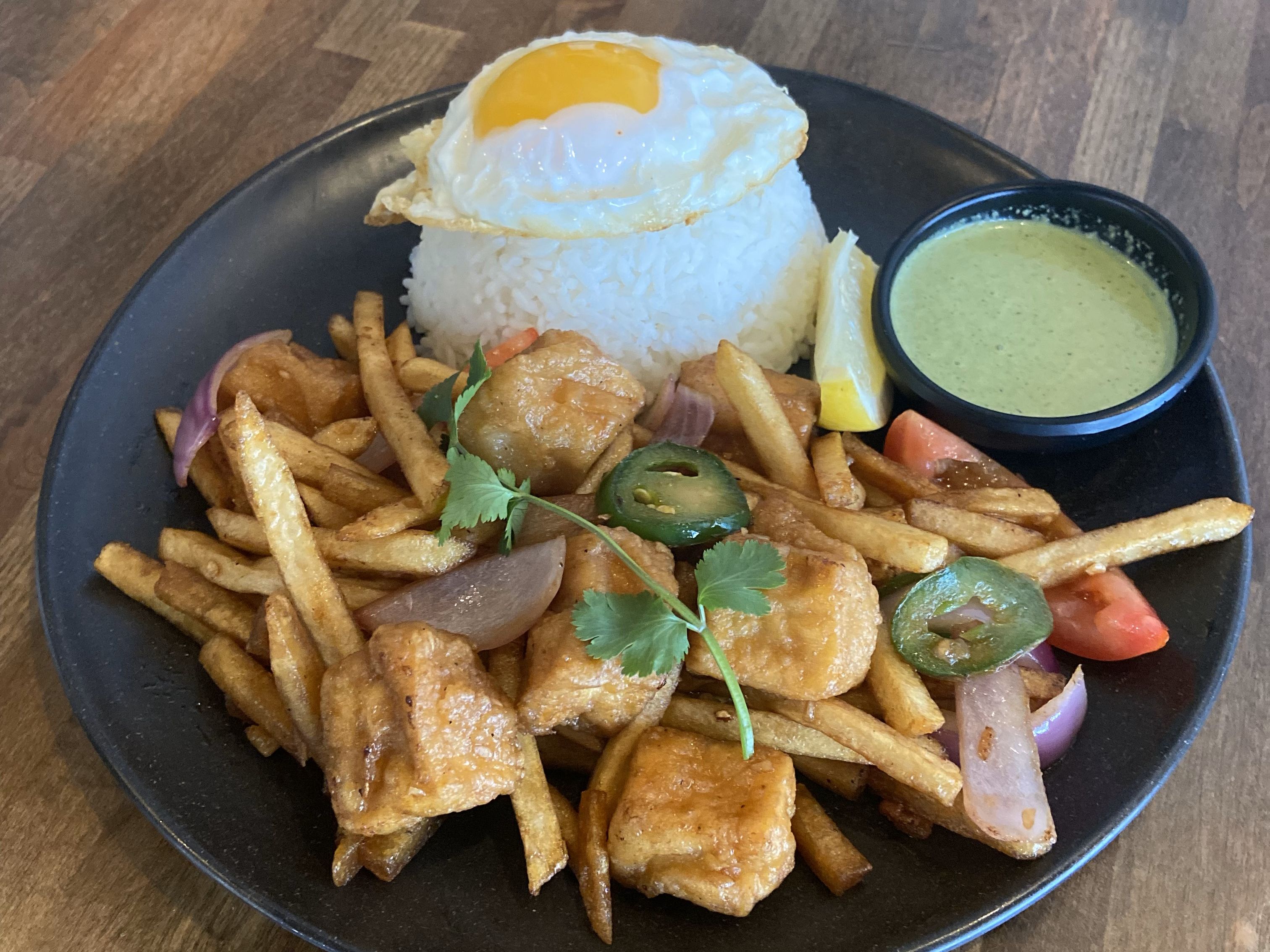Lomo Saltado w/ Crispy Tofu