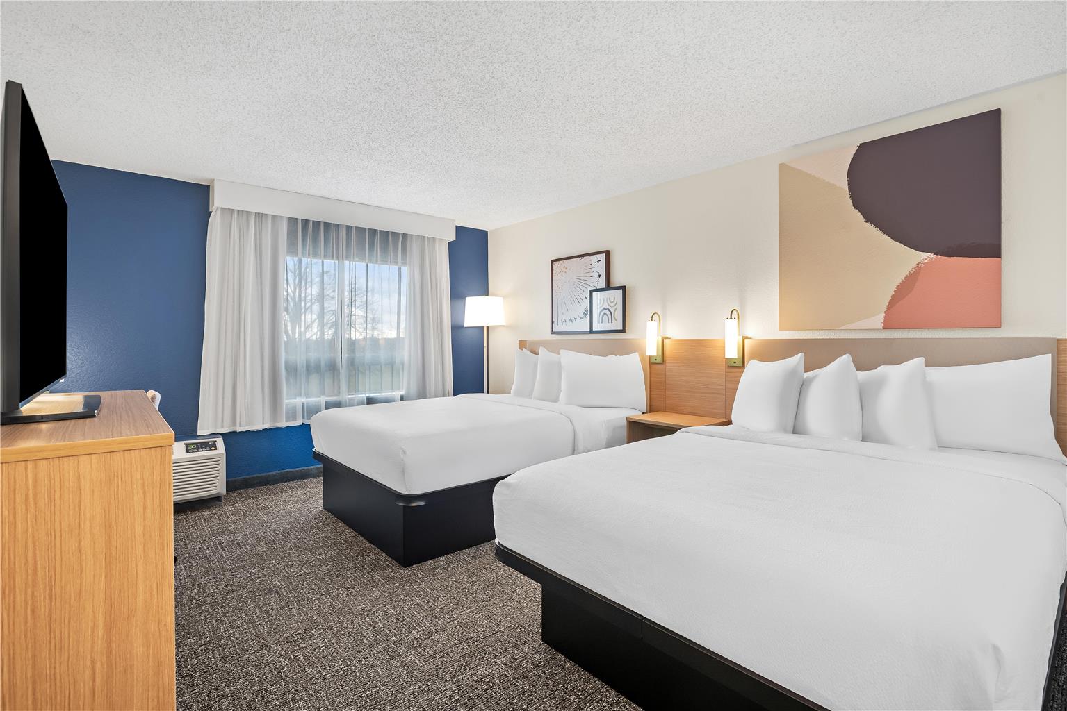 Spark by Hilton Bettendorf Quad Cities Image