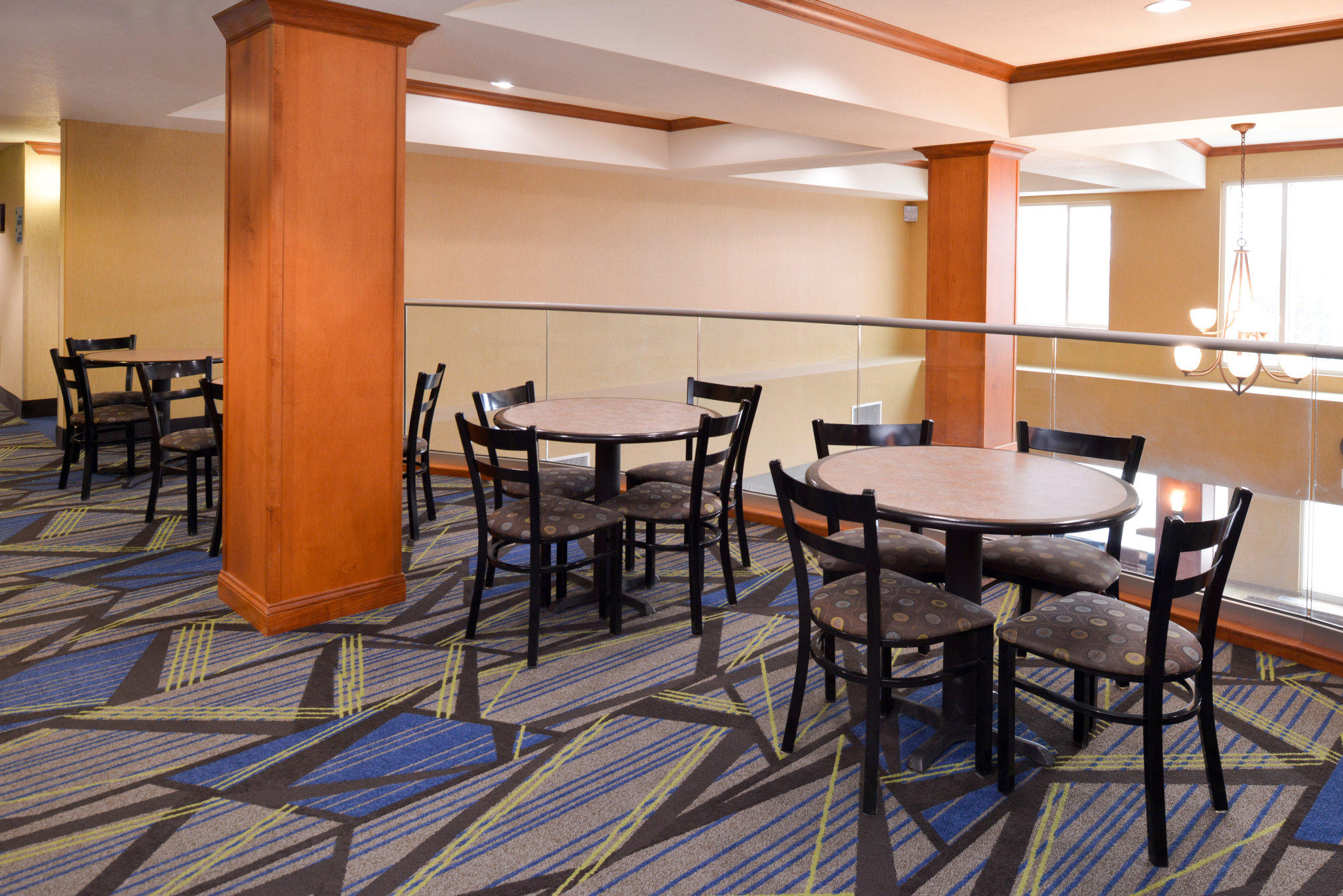 Holiday Inn Express & Suites Nampa - Idaho Center Photo