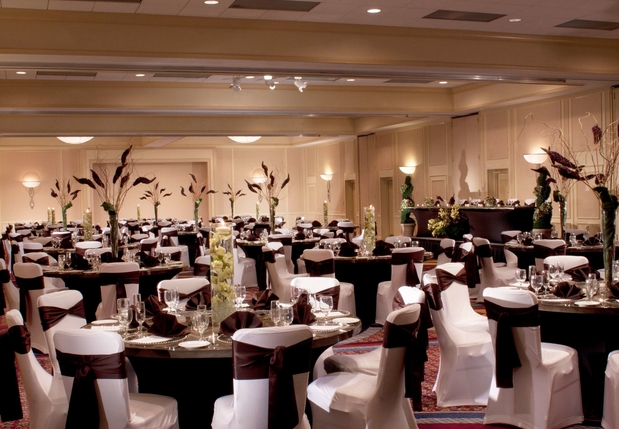 Images Omaha Marriott