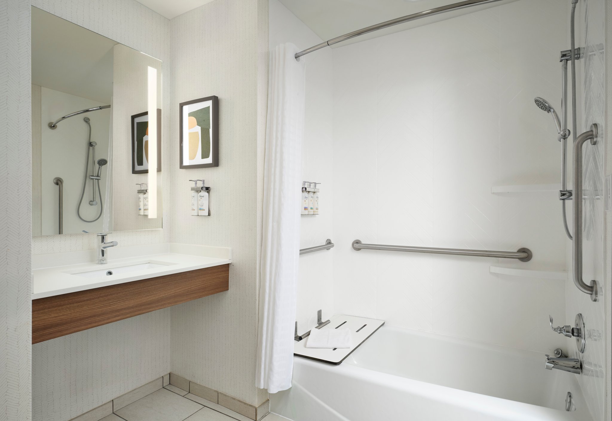 Holiday Inn Meridian E - I 20/I 59 by IHG Image