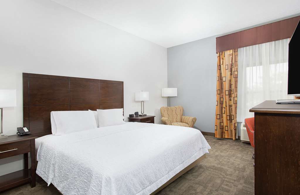 Hampton Inn Cullman Image