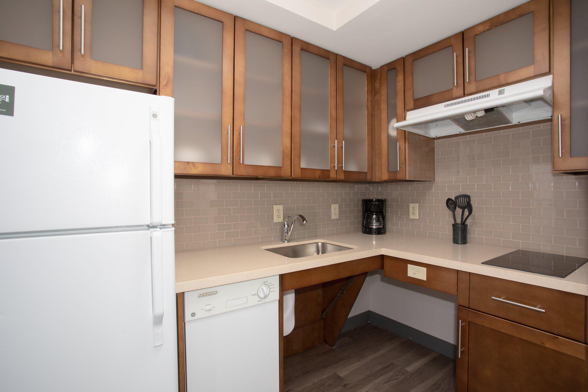 Staybridge Suites Denver International Airport Photo