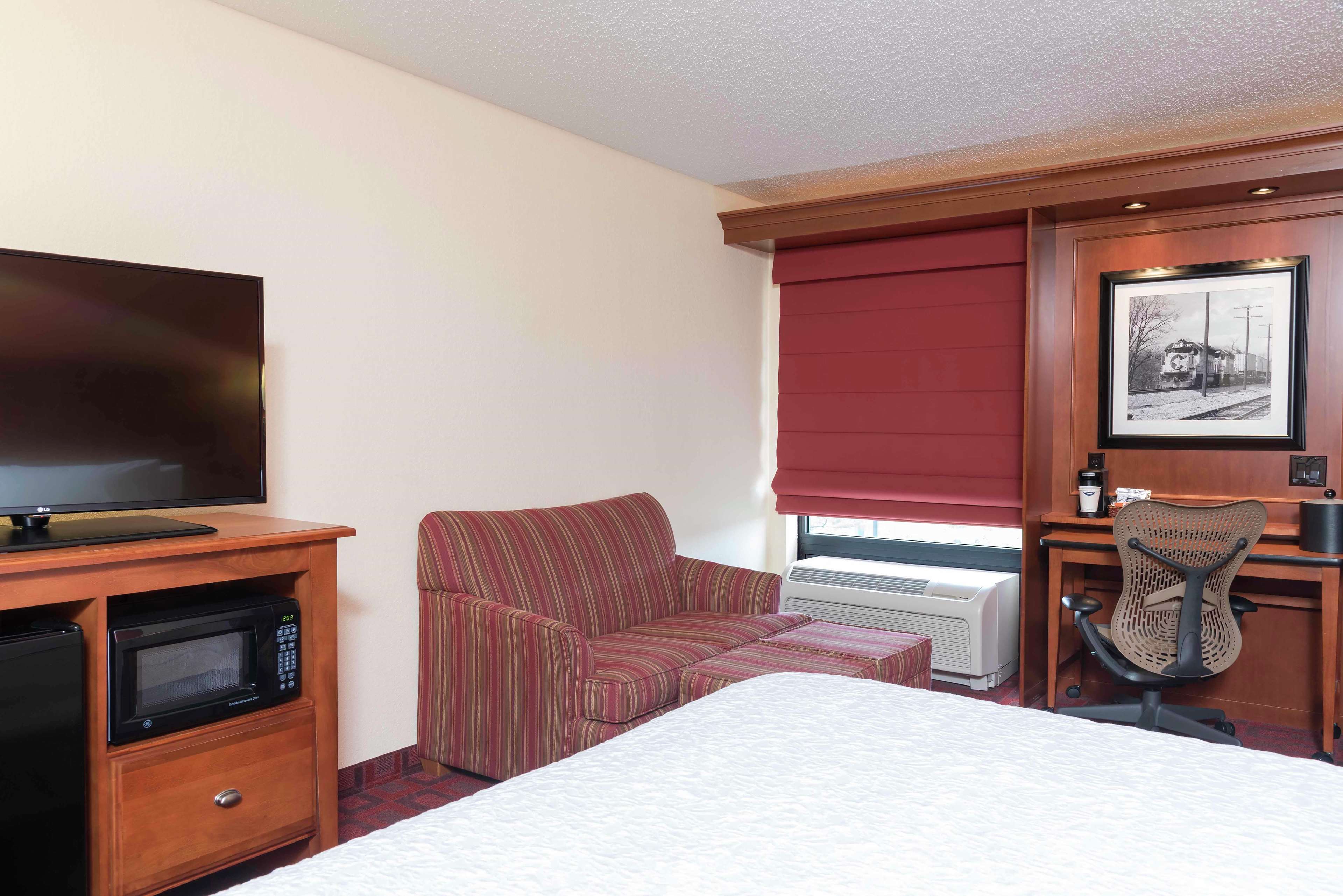 Hampton Inn Joliet - I-55 Photo