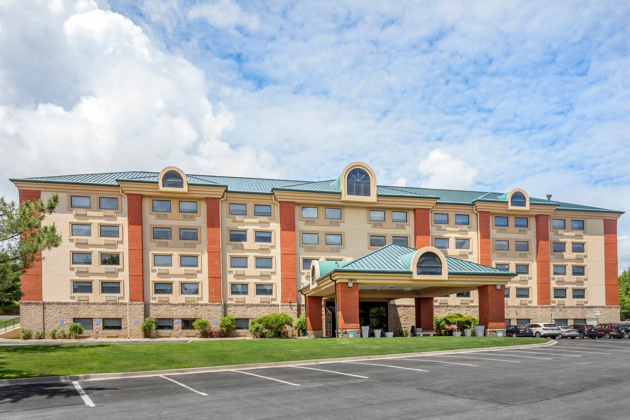 Holiday Inn Express Branson-Green Mountain Drive Photo