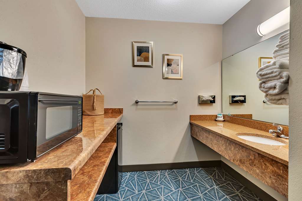 SureStay by Best Western Spicer Image