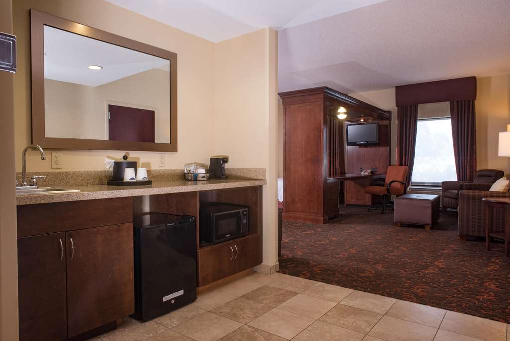 Hampton Inn & Suites Woodstock, VA Image