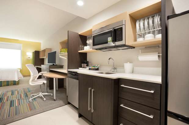 Images Home2 Suites by Hilton Houston/Webster