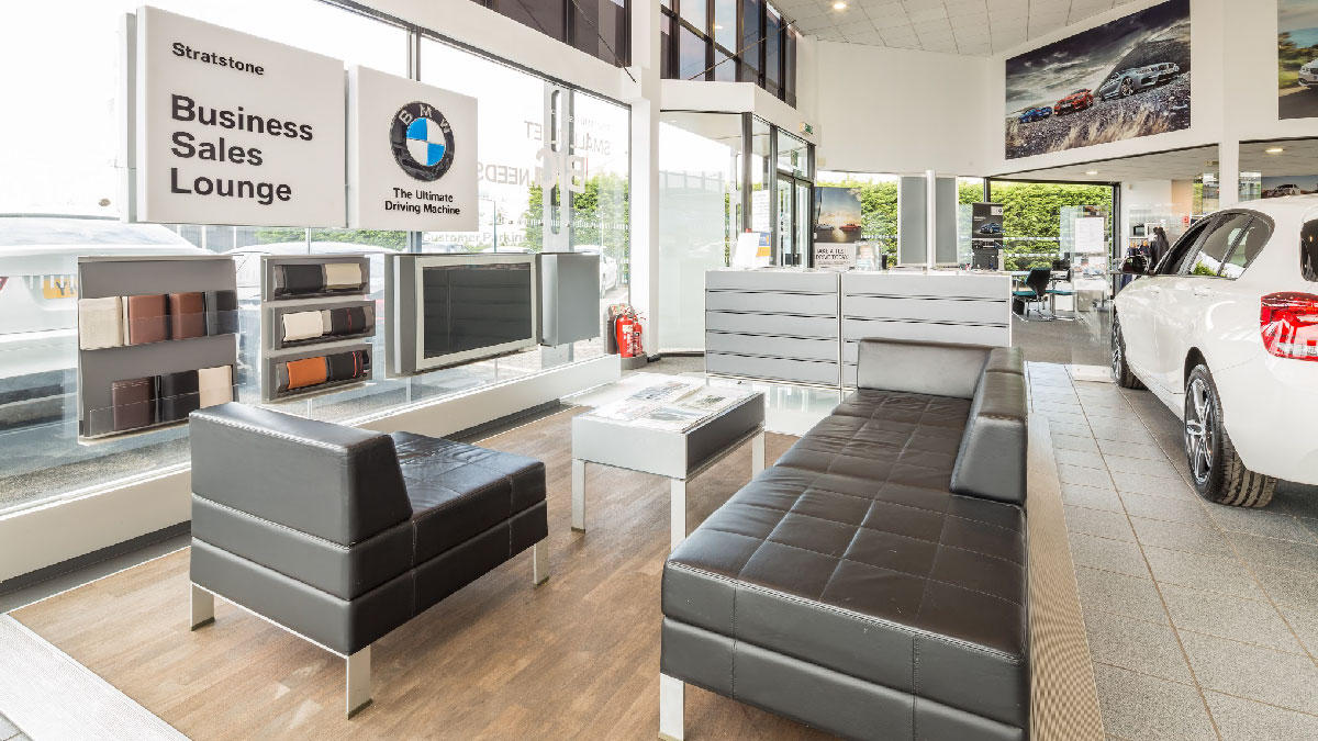 Images Stratstone BMW Doncaster