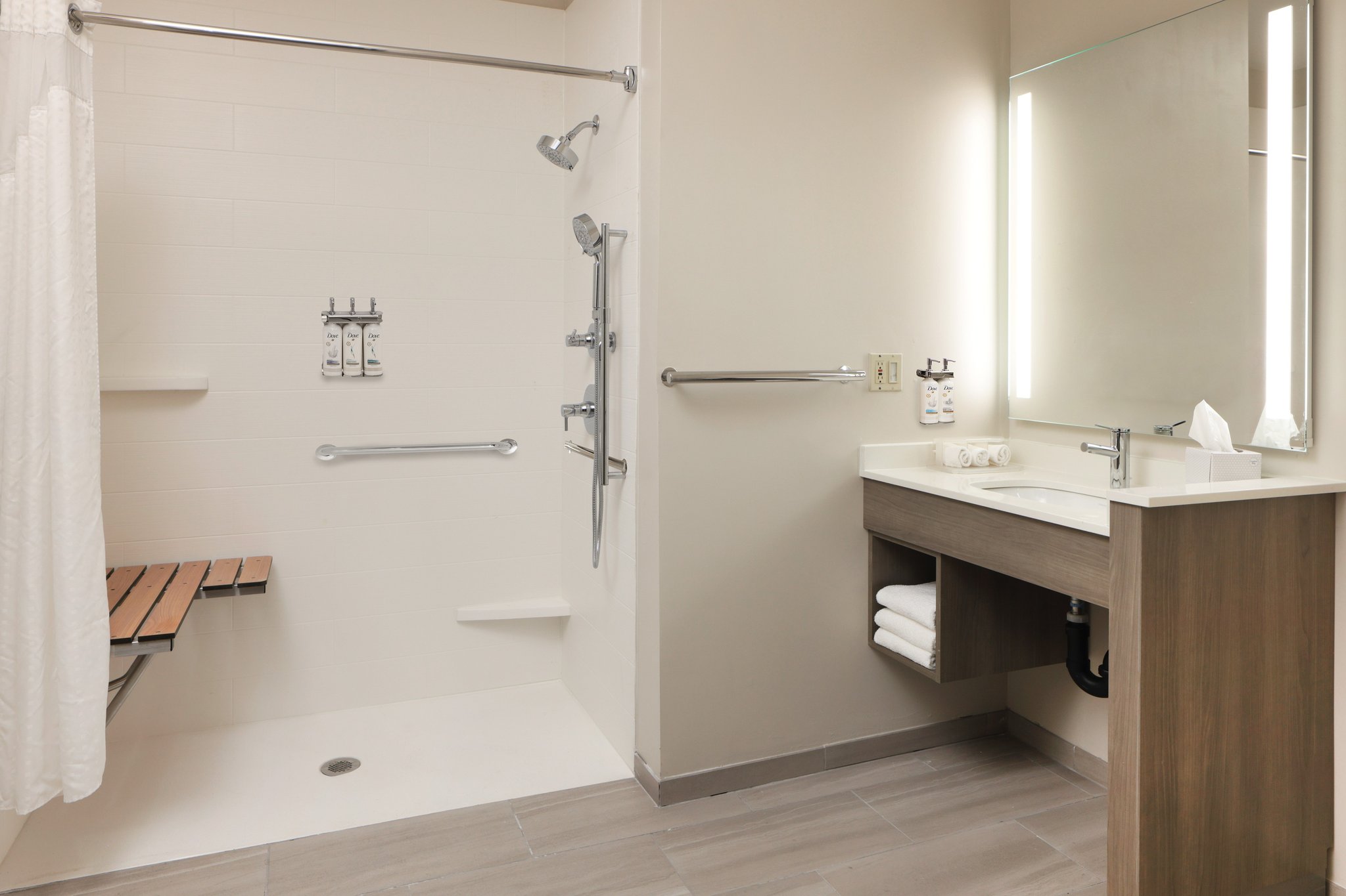 Holiday Inn Express Ludlow - Chicopee Area by IHG Image