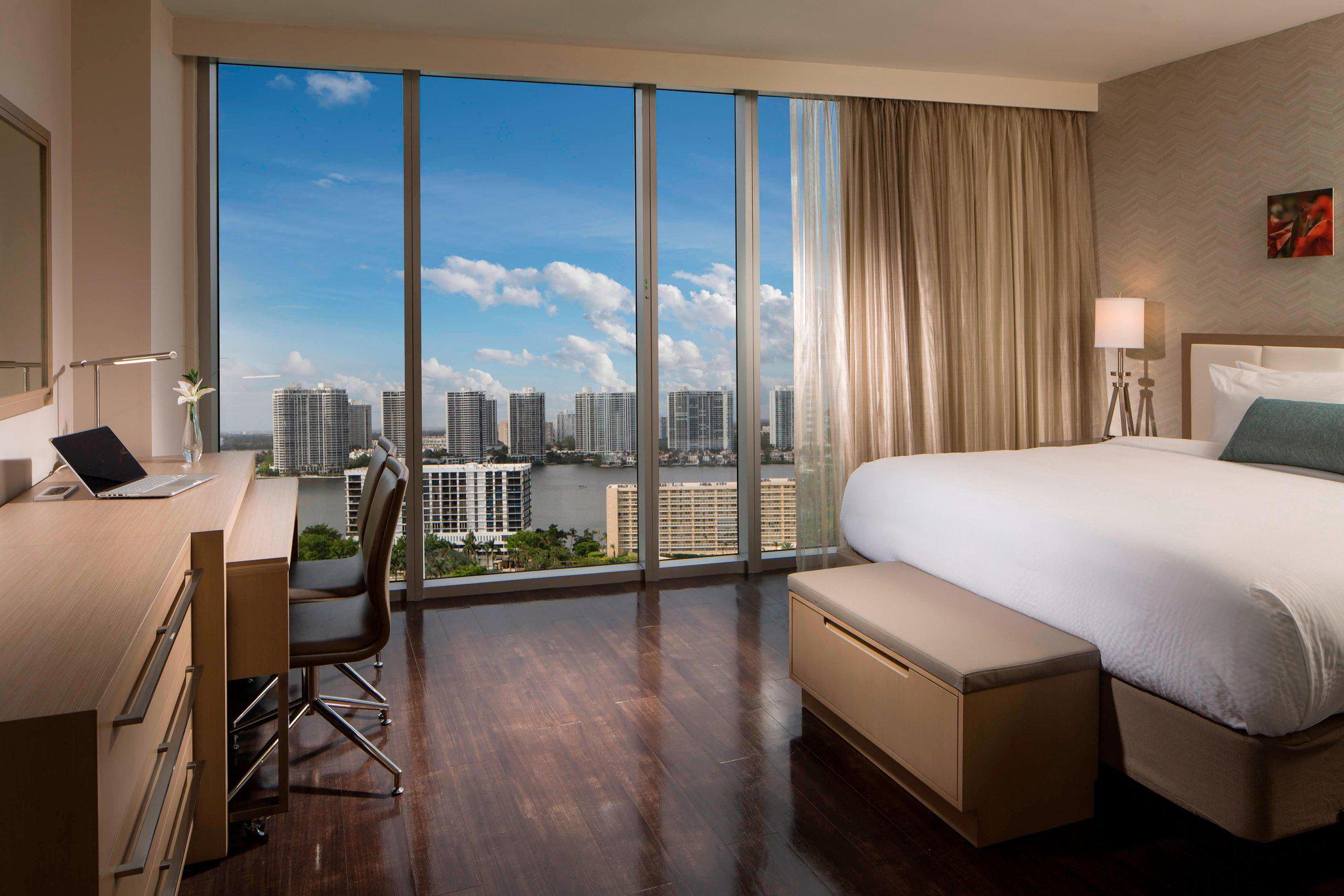 Residence Inn by Marriott Miami Sunny Isles Beach Photo