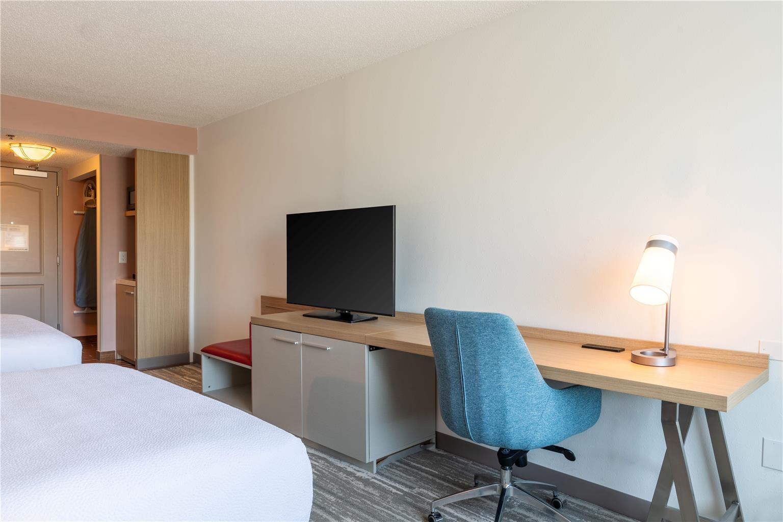Hilton Garden Inn Portland Airport Image