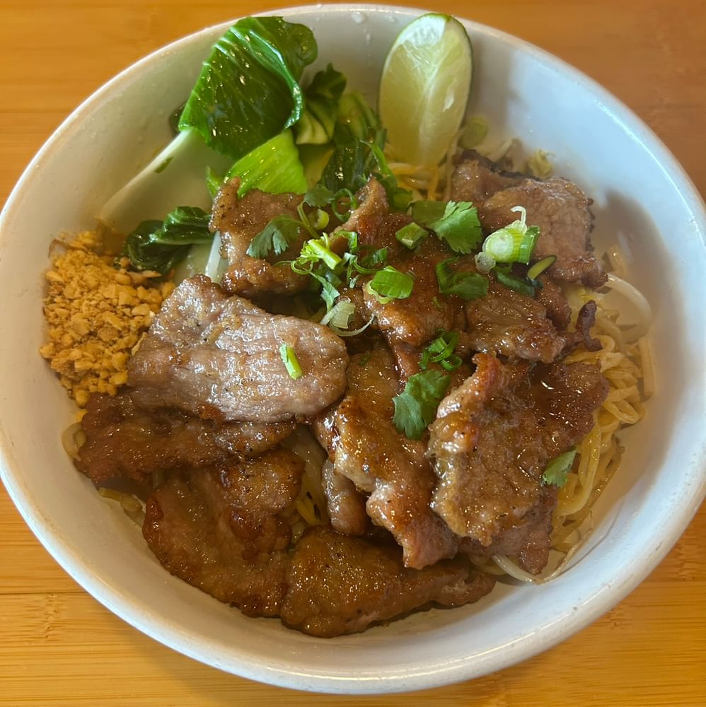 Thai Juicy Noodle