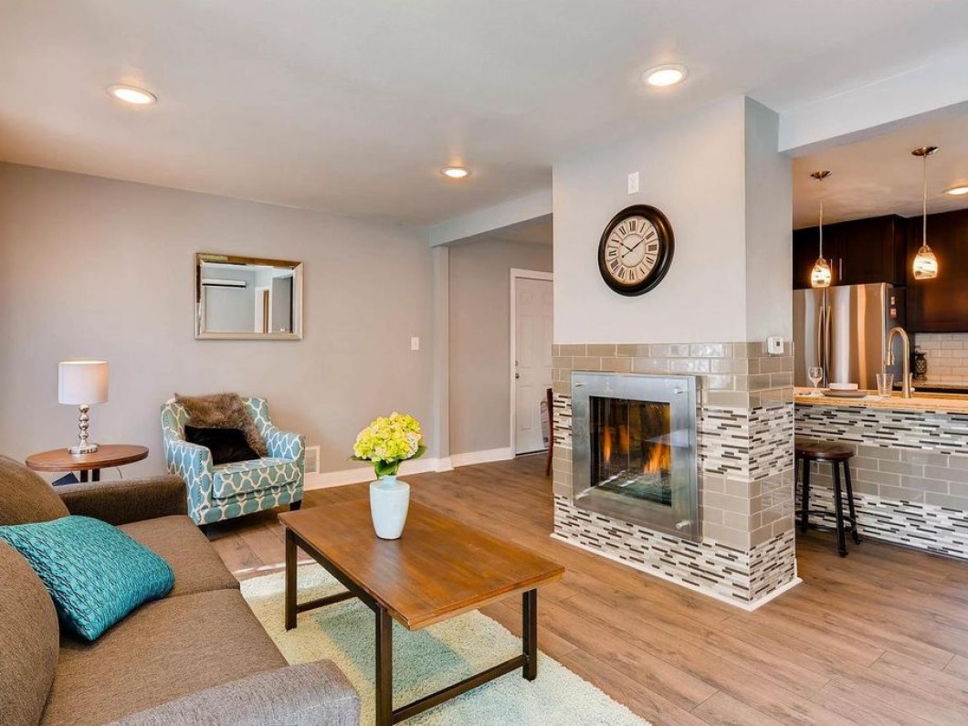 Elite Renovations, LLC Logo