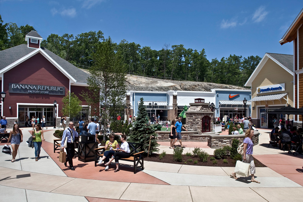 Asics on the Merrimack Premium Outlets Map