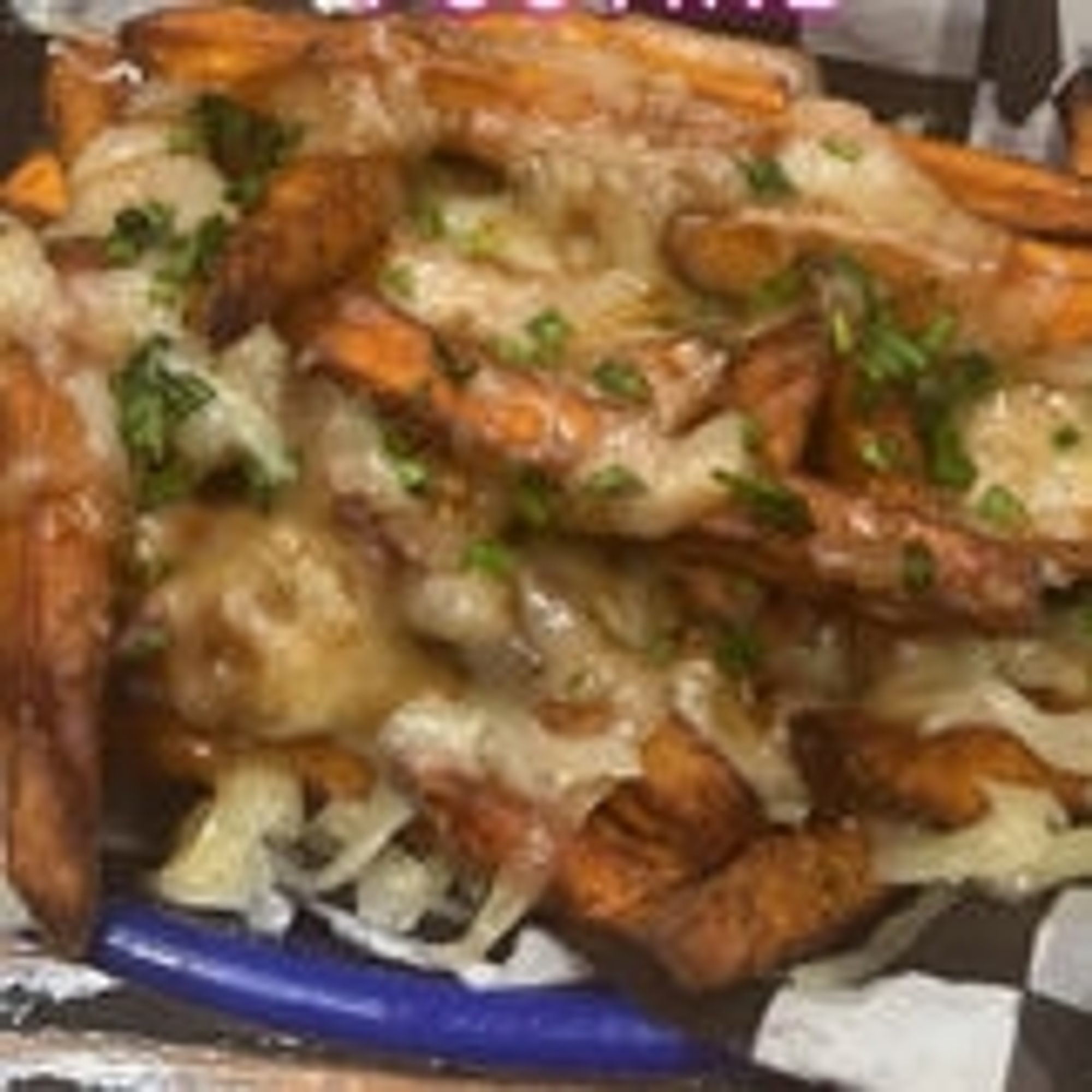 Canadian Poutine (Sweet Waffle)
