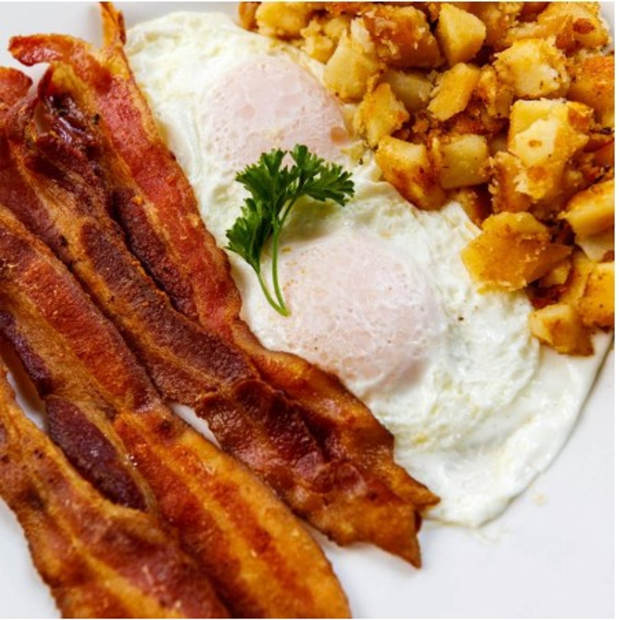 2 Eggs with Meat