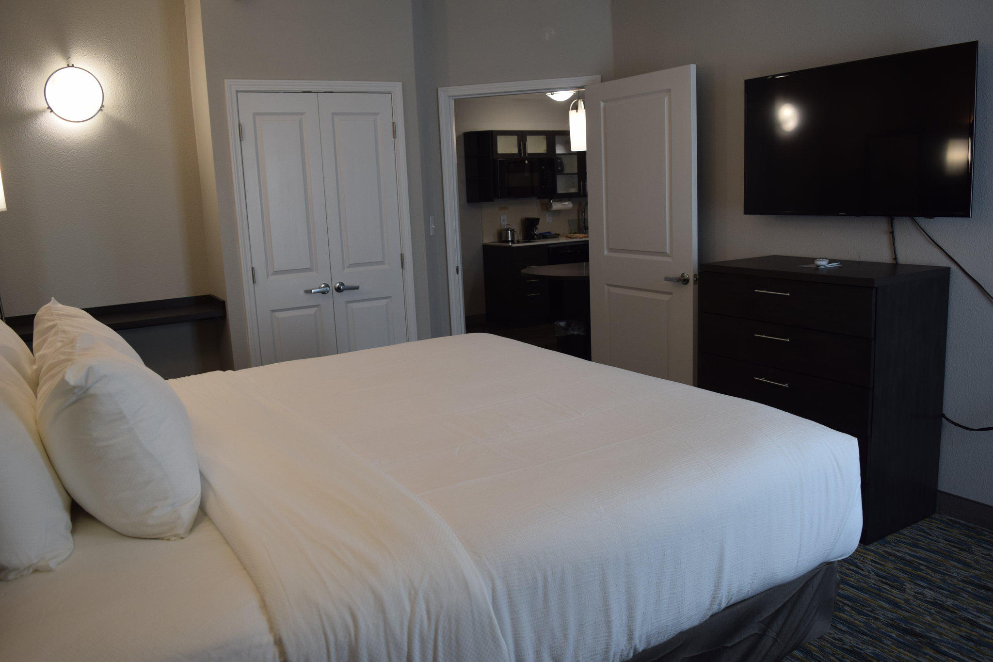 Candlewood Suites Nashville - Metro Center Photo