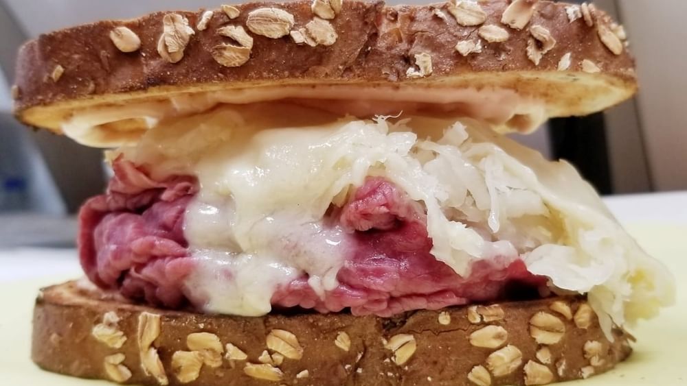 * Reuben * (Hot)