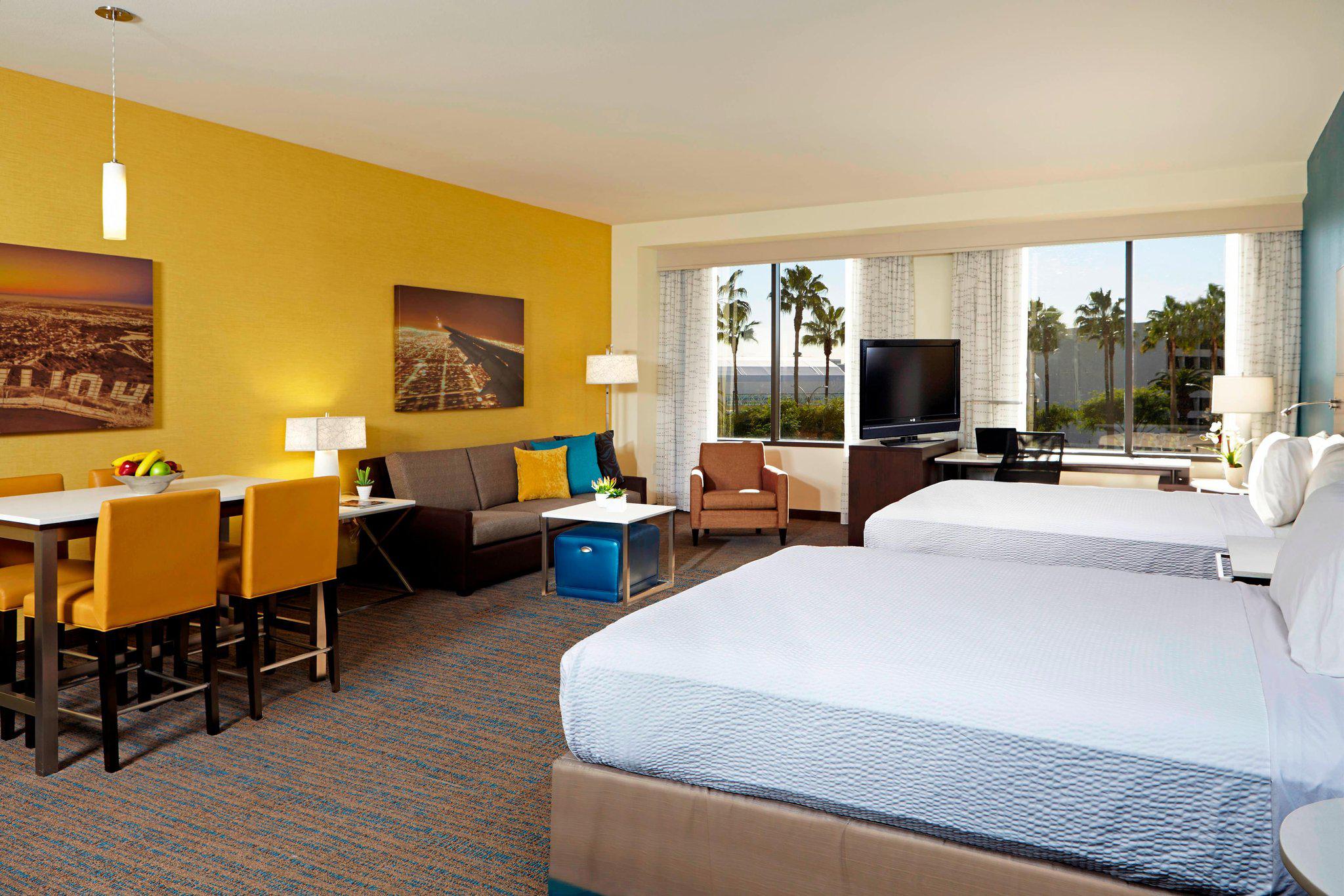 Residence Inn by Marriott Los Angeles LAX/Century Boulevard Photo