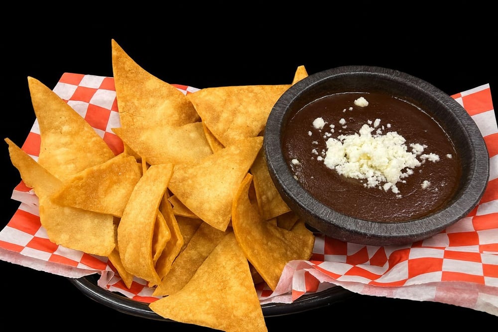 Mole & Chips