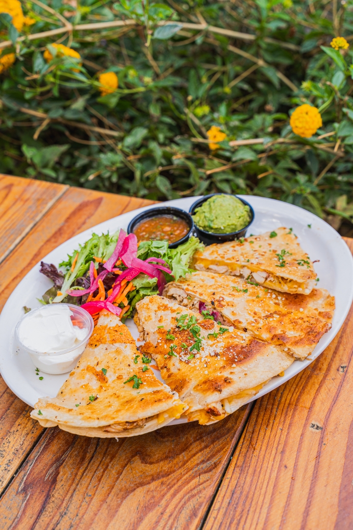 QUESADILLAS (SHRED CHICKEN)