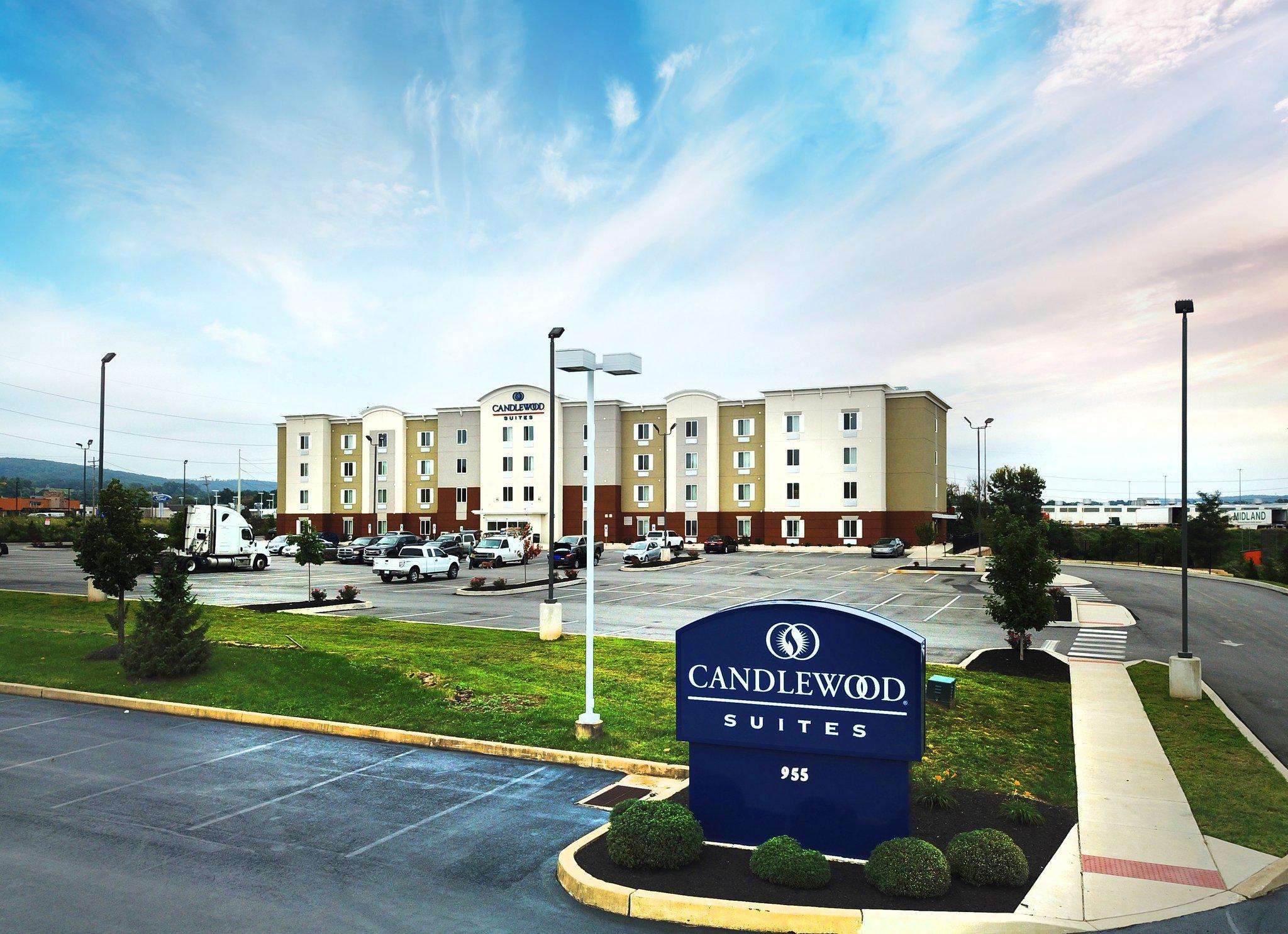 Candlewood Suites York Photo