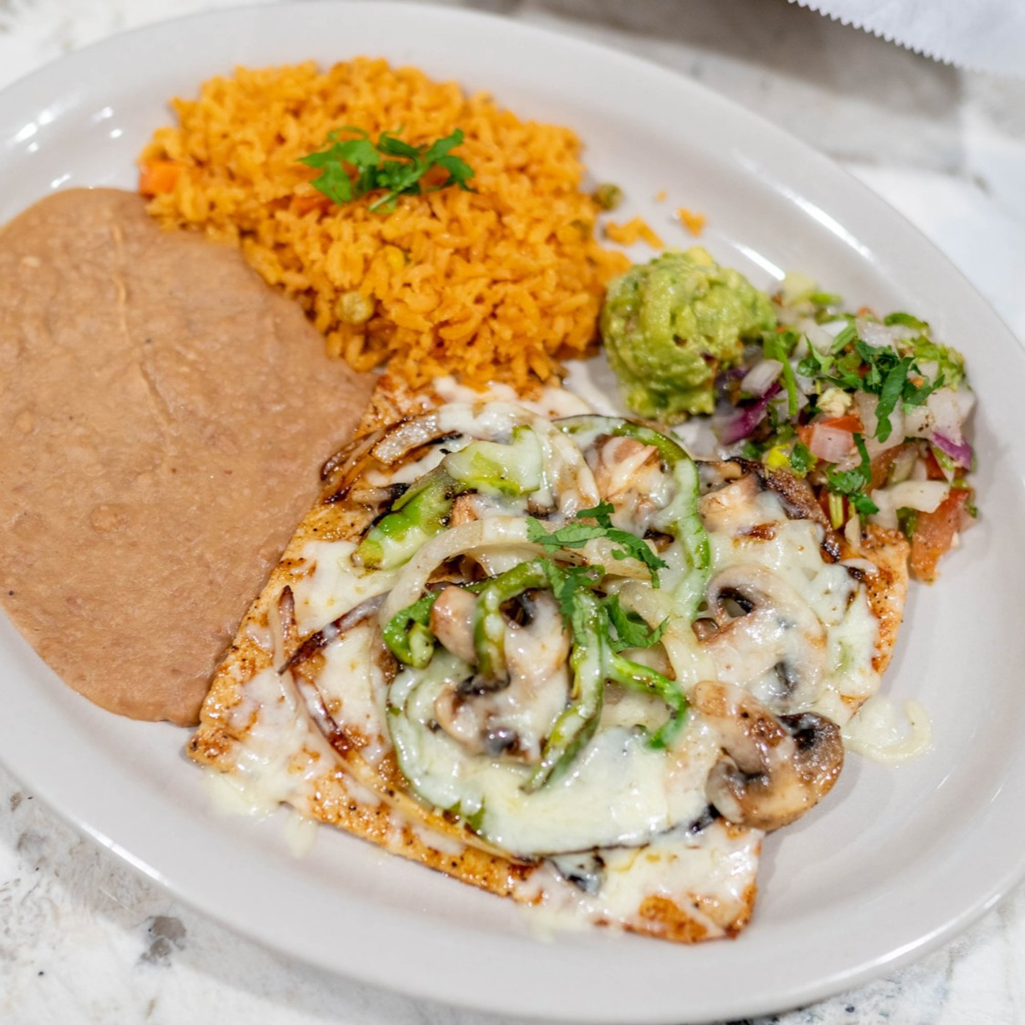 Pollo Jalisco Plate