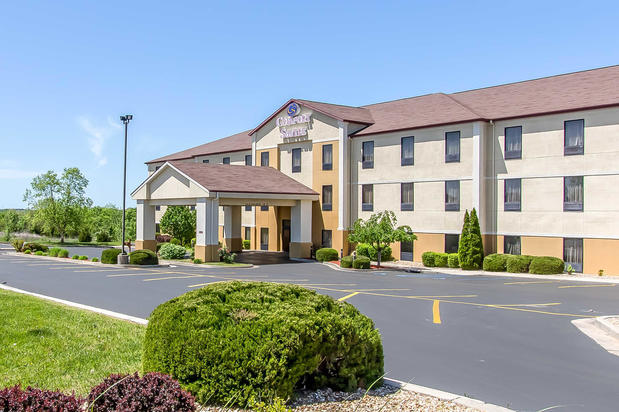 Images Comfort Suites