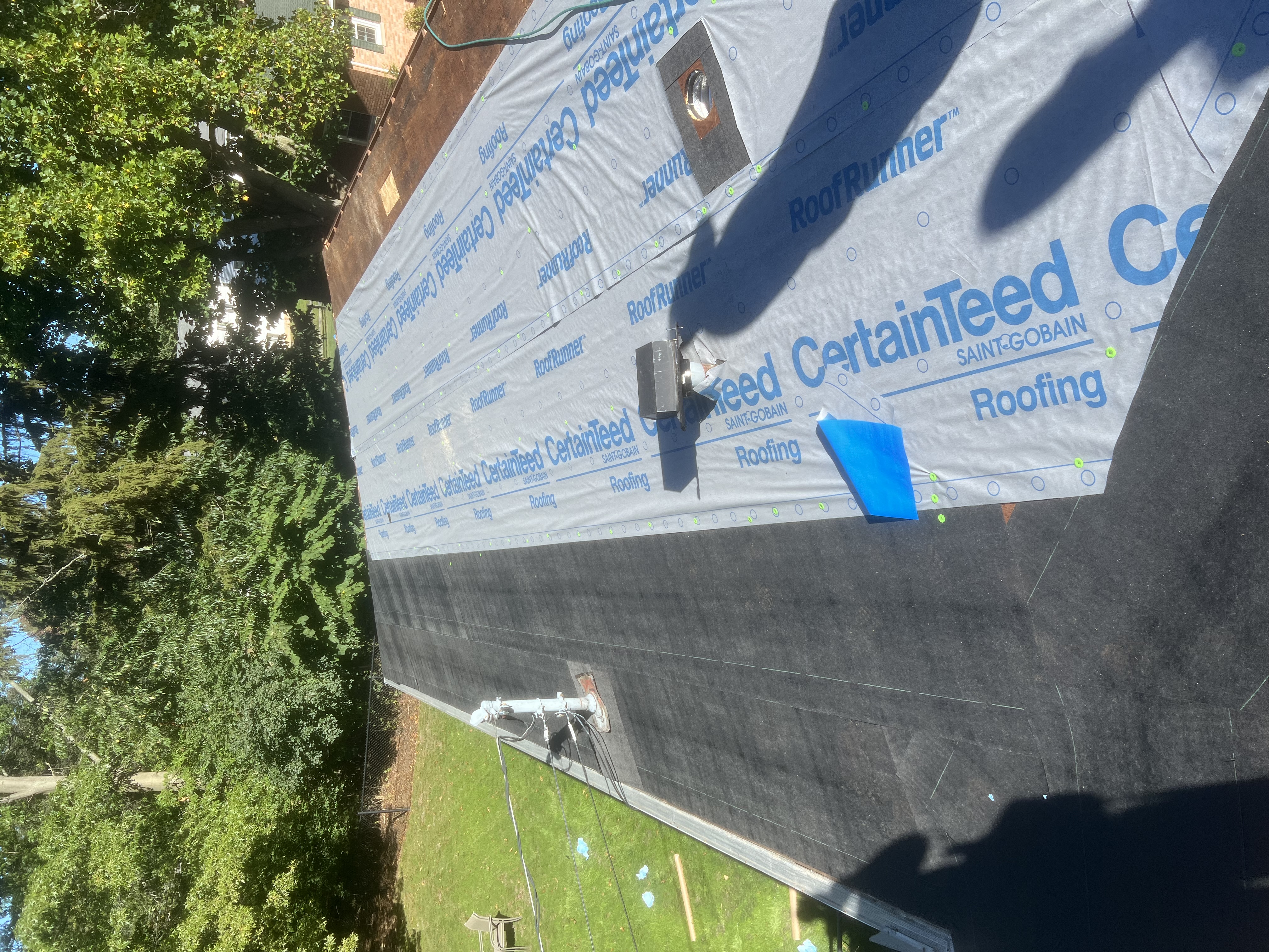 Razo Brothers Roofing LLC Image