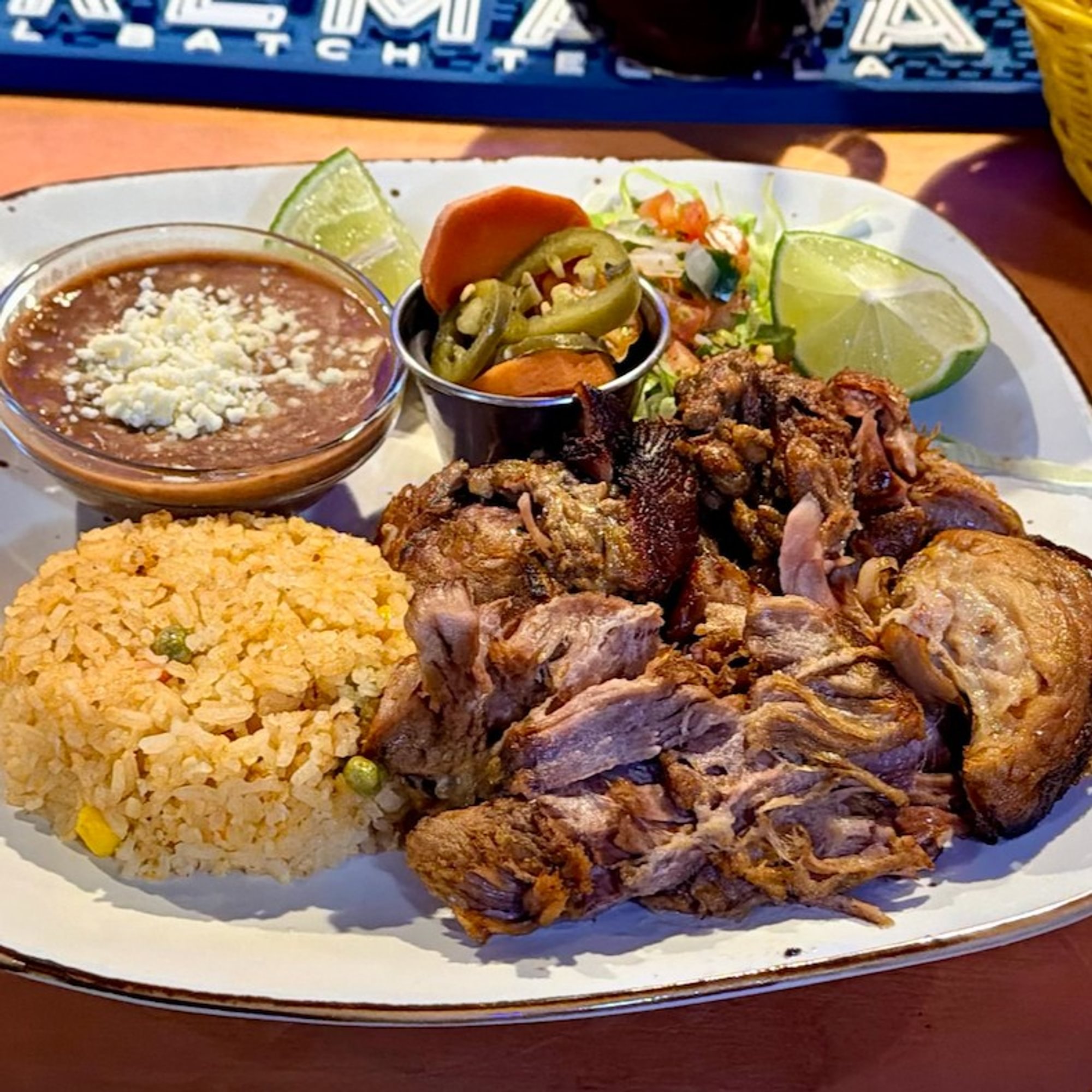 Plato De Carnitas