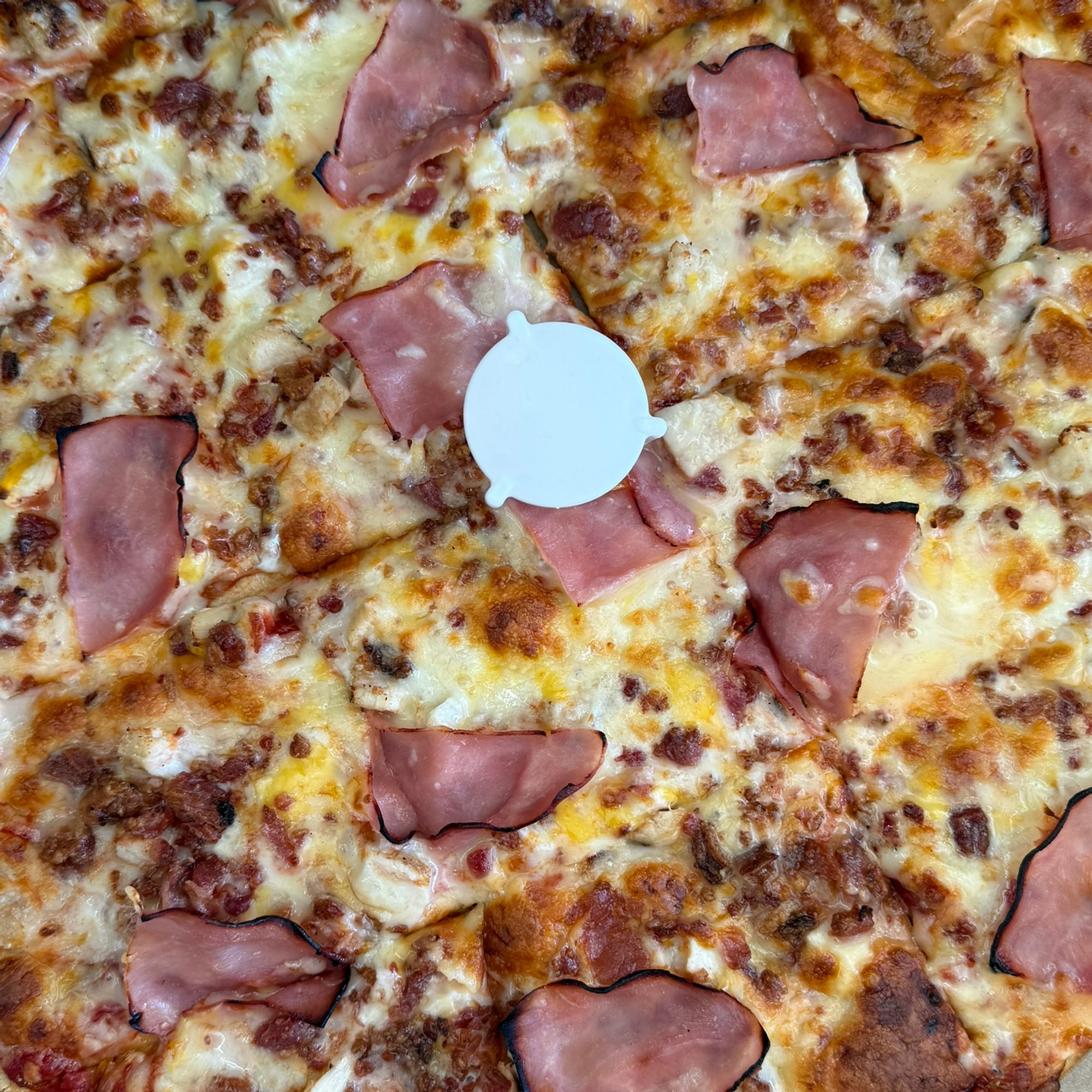 Chicken Cordon Bleu Pizza