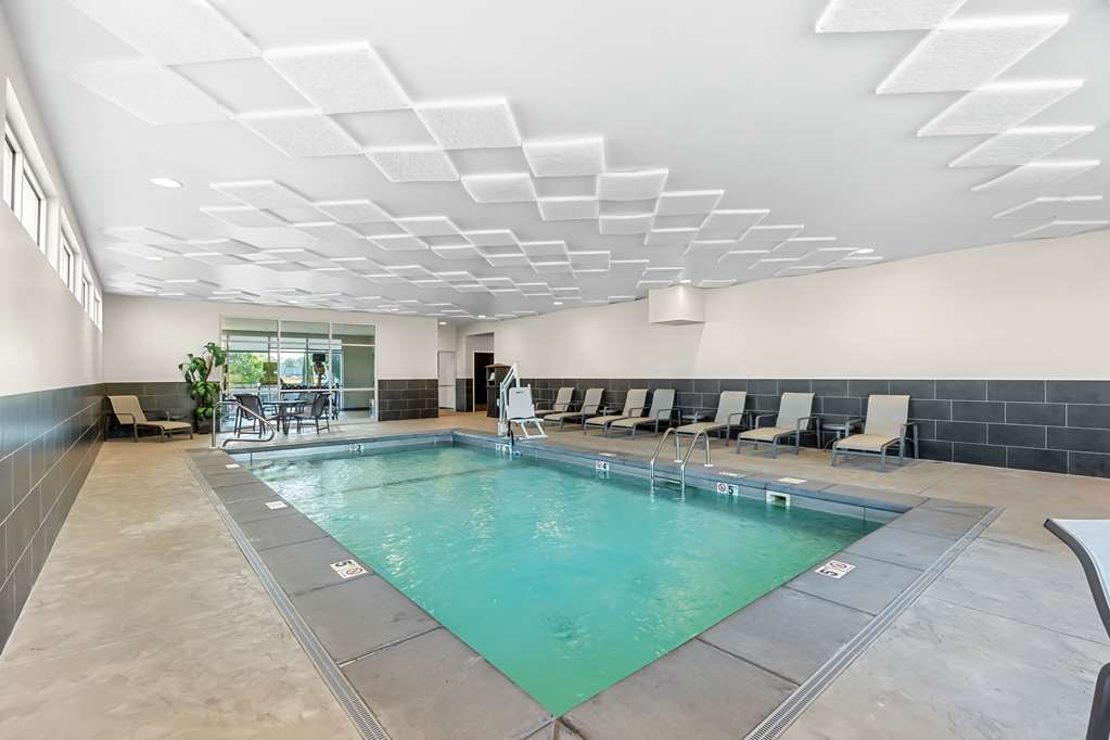 Best Western Plus Bolivar Hotel & Suites Image