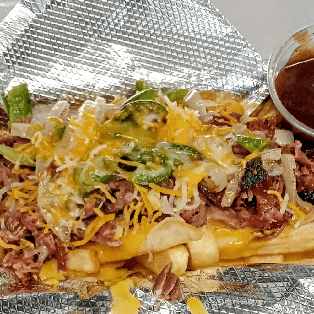 Brisket or Pulled Pork Fries