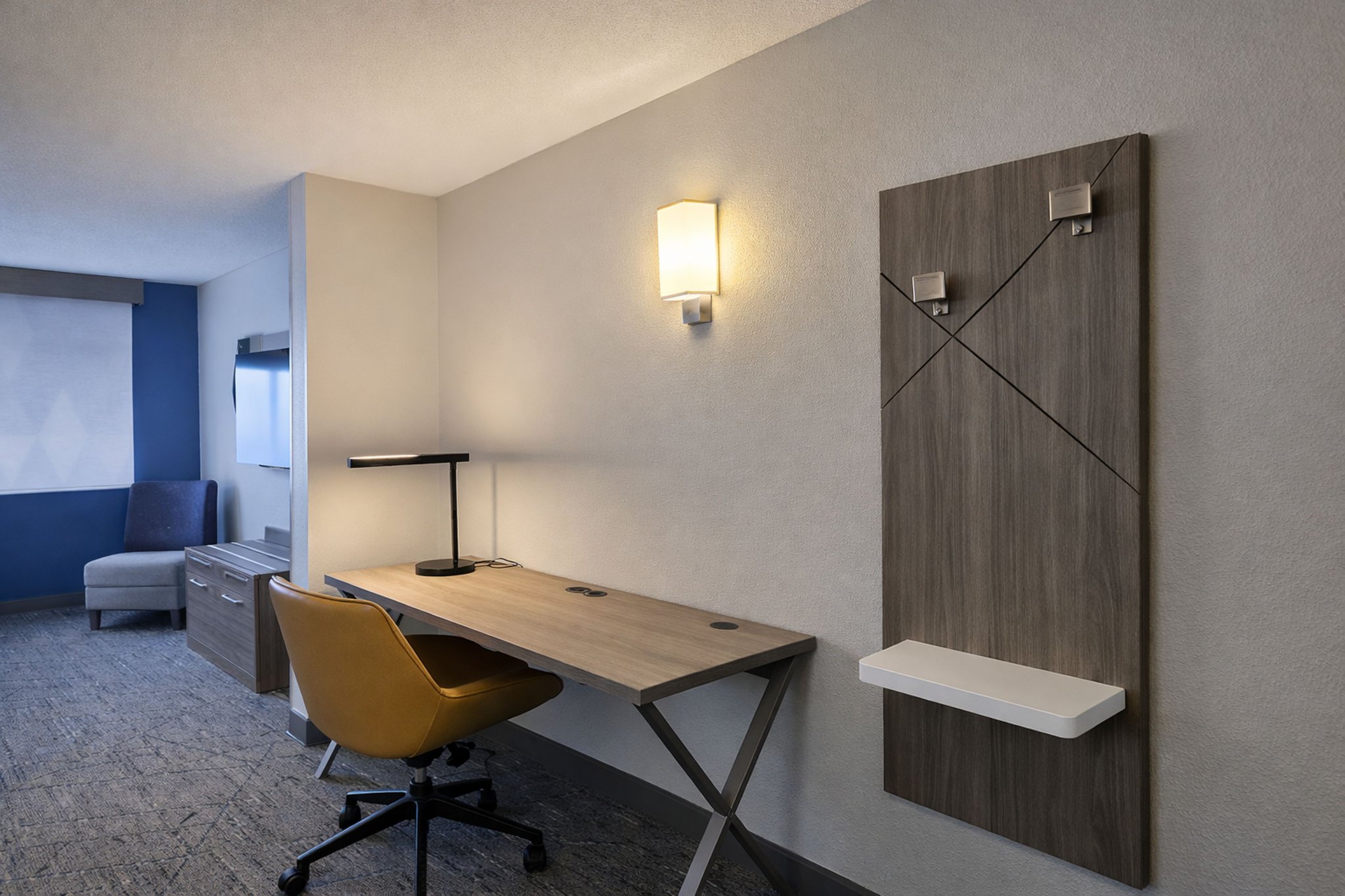 Holiday Inn Express & Suites St. Paul - Woodbury by IHG Image