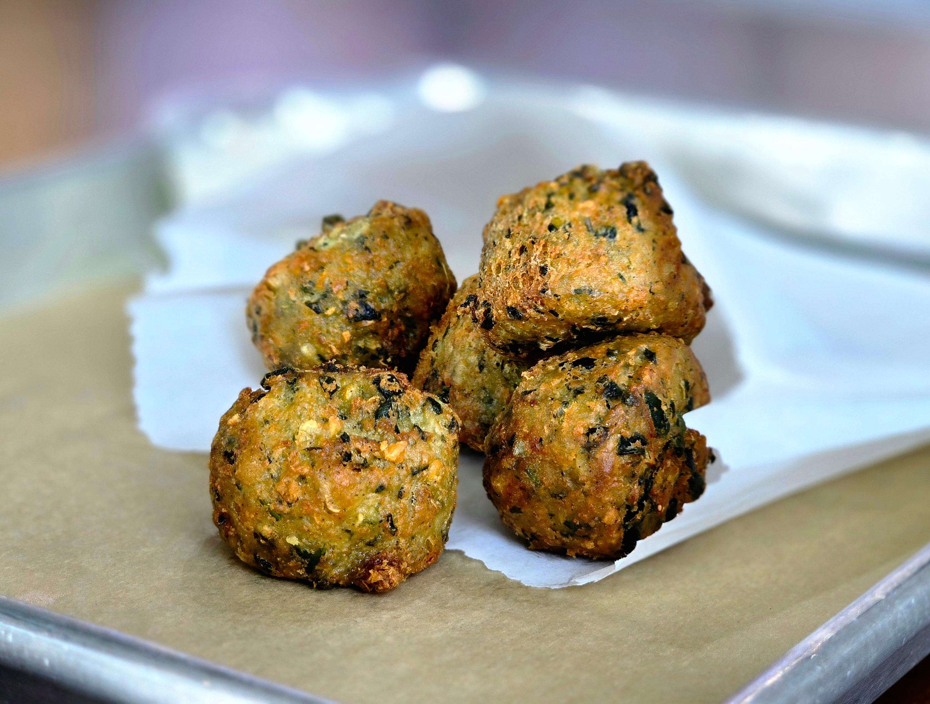 SIDE SPINACH FETA FALAFEL (6)