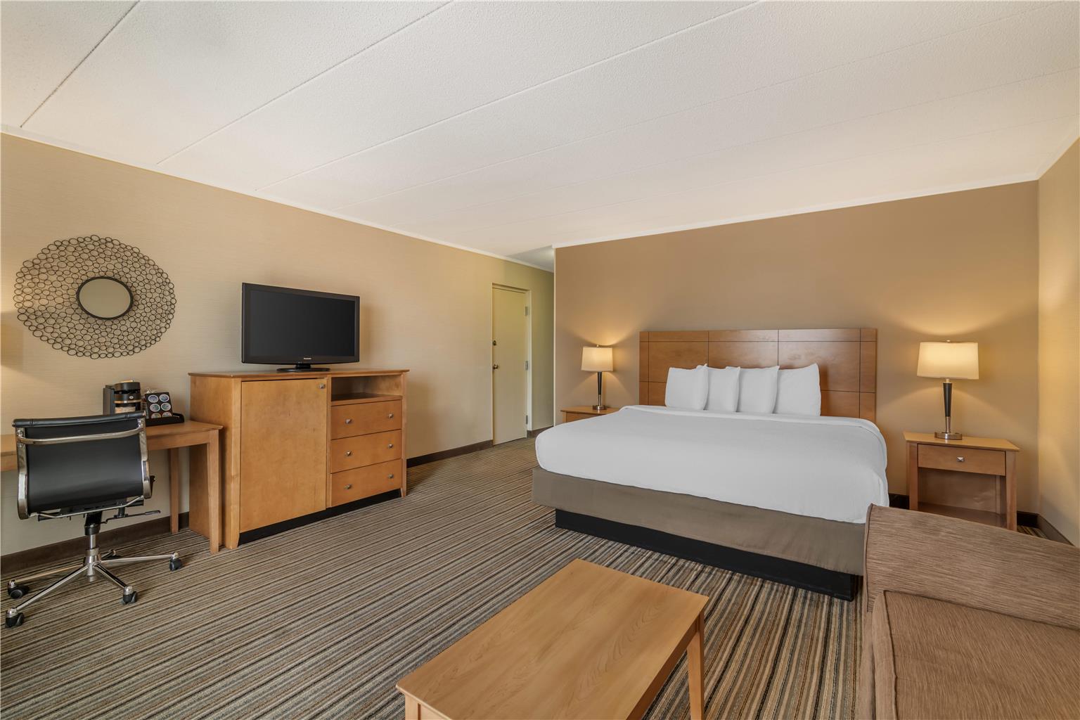 Best Western Plus Waltham Boston Image