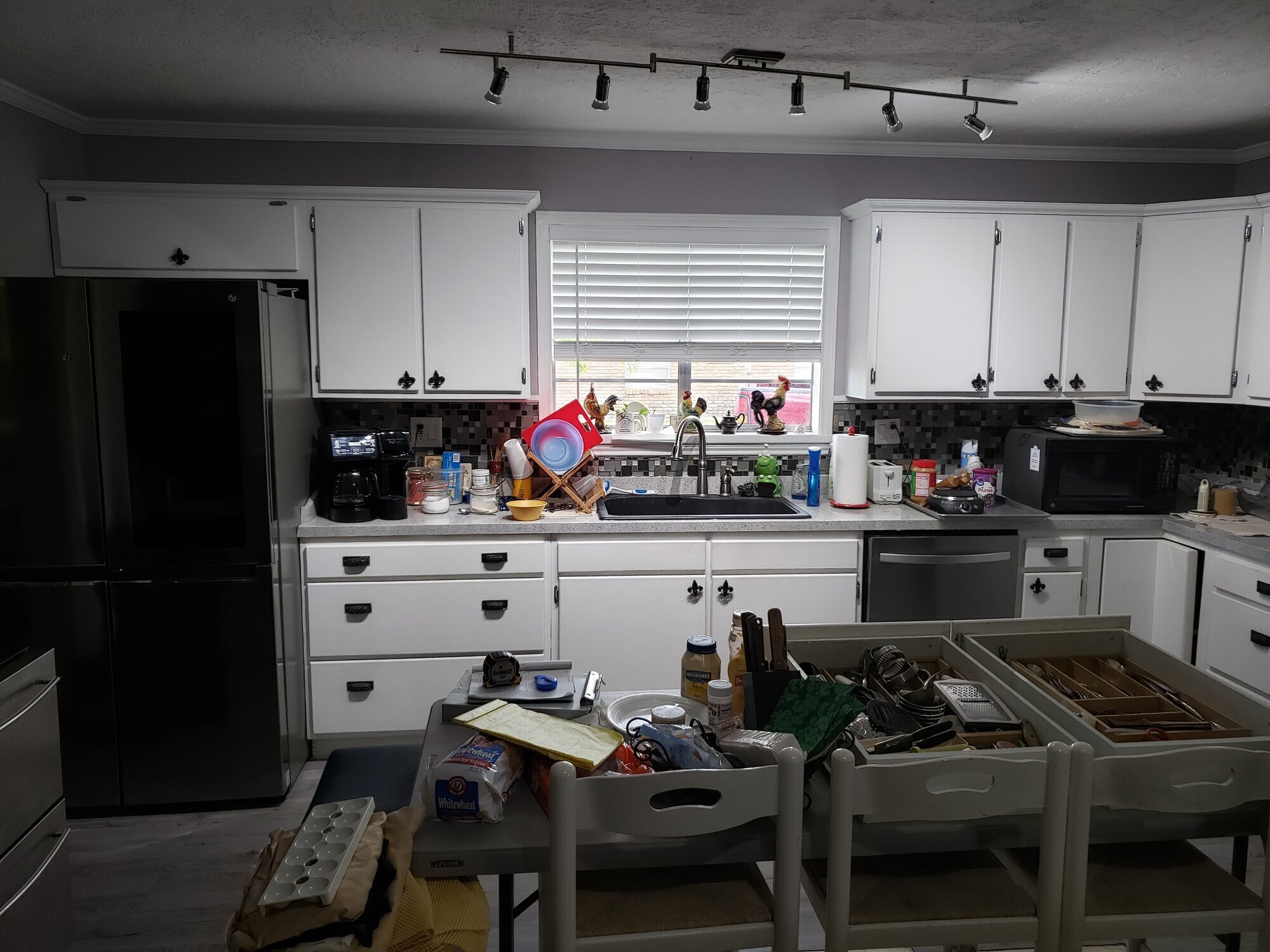 Manuel Bros Handyman Services Image